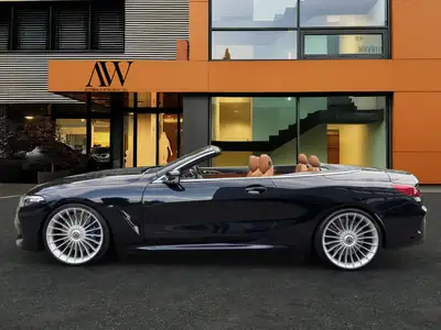 BMW M850i xDrive Cabriolet — Décapotable sport 530 ch, seulement 24'900 km — arrière