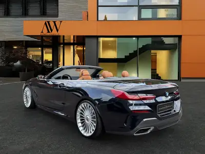 BMW M850i xDrive Cabriolet — Décapotable sport 530 ch, seulement 24'900 km — intérieur