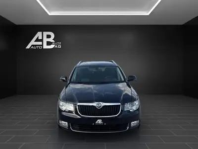 Skoda Superb Combi 2.0 TDi — Break spacieux diesel, révision récente — exterior view