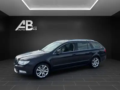 Skoda Superb Combi 2.0 TDi — Break spacieux diesel, révision récente — side view