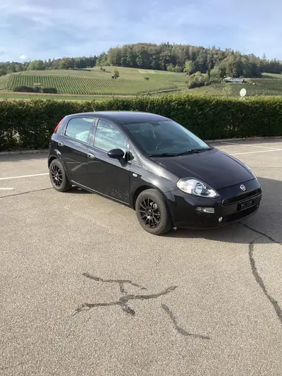 Fiat Punto 1.2 8V Pop Star — Citadine fiable, entretien récent, jantes alu — vue extérieure