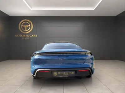 Porsche Taycan 4S 2022 — Berline électrique haute performance, 49'000 km — intérieur