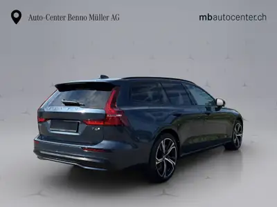 Volvo V60 2.0 T6 TE Plus Dark eAWD — Berline hybride rechargeable, 3000 km seulement — tableau de bord