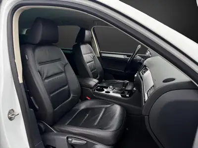 VW Touareg 3.0 TDI BlueMotion — SUV premium diesel, 249'000 km, traction intégrale — Thumbnail 9