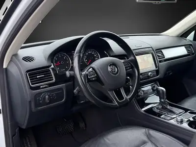VW Touareg 3.0 TDI BlueMotion — SUV premium diesel, 249'000 km, traction intégrale — Thumbnail 8