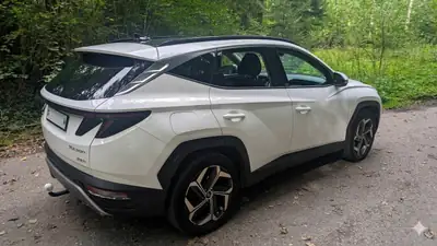 Hyundai Tucson 1.6 T-GDi PHEV Vertex 4WD — SUV hybride rechargeable, toit panoramique, 61'000 km — interni