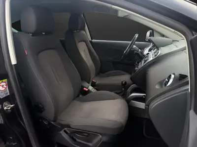 SEAT Altea XL 1.9 TDI Style 4x4 — Monospace spacieux, tout-terrain, frais révisé — Thumbnail 9