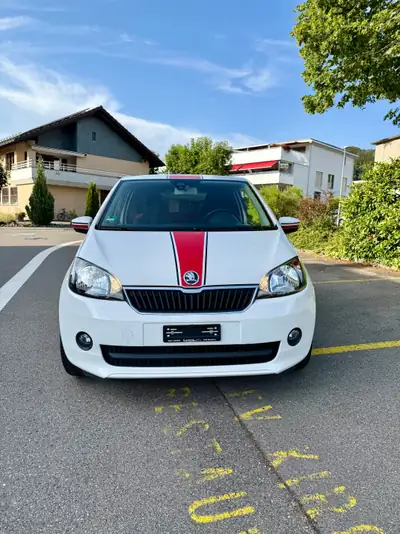 Skoda Citigo 2013 — Citadine économique et fiable, 113'000 km — exterior view