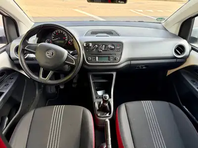 Skoda Citigo 2013 — Citadine économique et fiable, 113'000 km — Thumbnail 7