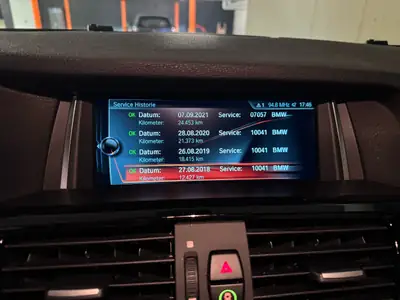 BMW X4 28i xDrive M Sport — SUV coupé sportif, entretien complet, 40 000 km — Miniature 14