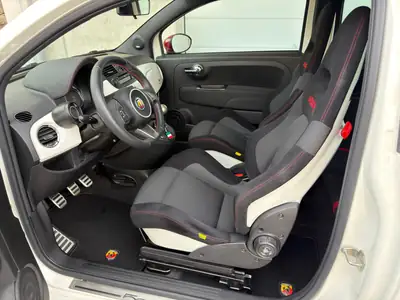 FIAT 500 Abarth 1.4 T-Jet 135 — Icône italienne sportive, état impeccable — détail