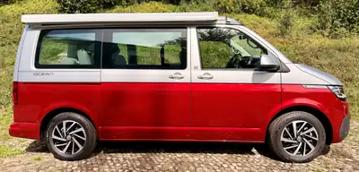 VW T6.1 Ocean Liberty 204PS 4Motion — Camping-car intégral, équipement complet et énergie solaire — Miniature 9