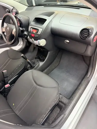 Citroën C1 1.0i Exclusive 2013 — Citadine fiable, consommation ultra-économique — cruscotto