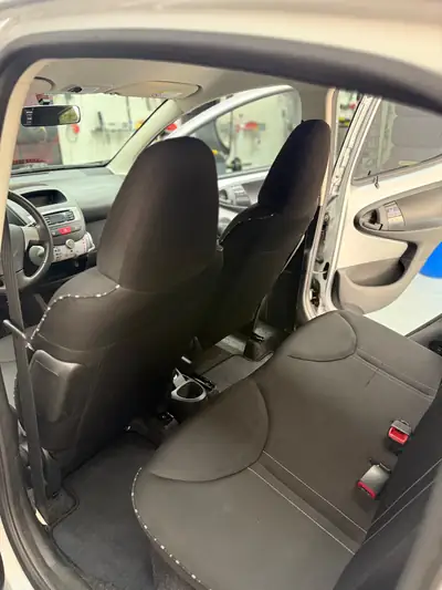 Citroën C1 1.0i Exclusive 2013 — Citadine fiable, consommation ultra-économique — dettaglio