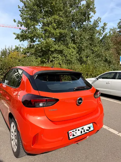 Opel Corsa 1.2 T Edition — 100 PS, Orange Power, Courroie remplacée — cruscotto
