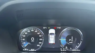 Volvo XC60 2.0 T6 Inscription eAWD — SUV hybride rechargeable, 95'000 km, sans sinistre — detail