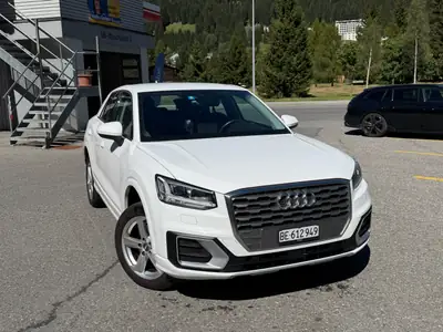 Audi Q2 2.0 TFSI Sport quattro — SUV compact dynamique, moteur 190 ch — vista esterna