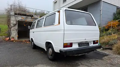 VW T3 Typ 2 1982 — Le Classique du Camping-Car, 9 Places Authentiques — interni