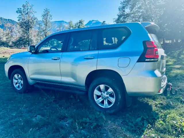 Toyota Land Cruiser 2.8 D 177 Comfort — SUV robuste, faible kilométrage, sans sinistre