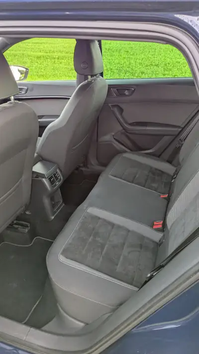 SEAT Ateca 1.4 TSI Xcellence 4Drive — SUV polyvalent, 4 roues motrices, sans sinistre — Miniature 9