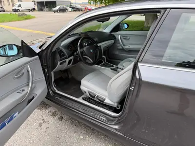 BMW 120i — Berline compacte dynamique, 170 ch et très bien entretenue — cruscotto