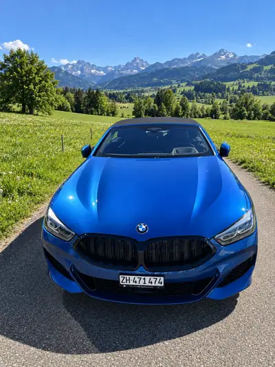 BMW 840i xDrive Cabriolet — Élégance décapotable, 340 ch et traction intégrale — intérieur