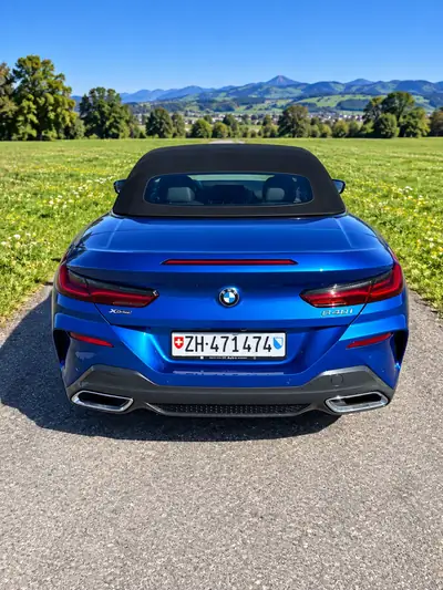 BMW 840i xDrive Cabriolet — Élégance décapotable, 340 ch et traction intégrale — tableau de bord