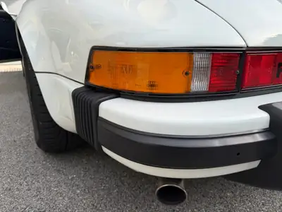 Porsche 911 3.0 SC Targa 1983 — Légende des années 80, moteur récemment restauré — Miniature 15