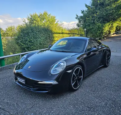 Porsche 911 Carrera 4 PDK 3.4 — Coupé sport légendaire, 350 ch et transmission automatique — vista esterna