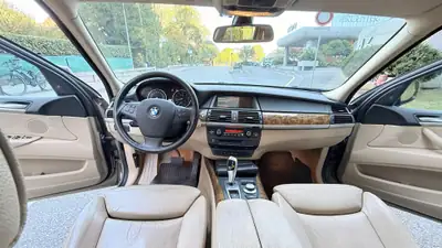 BMW X5 xDrive 30i — SUV 7 places robuste, essence automatique, très bon état — Thumbnail 8