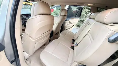 BMW X5 xDrive 30i — SUV 7 places robuste, essence automatique, très bon état — Thumbnail 11