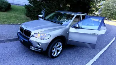 BMW X5 xDrive 30i — SUV 7 places robuste, essence automatique, très bon état — Thumbnail 14