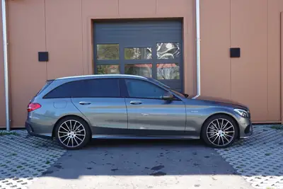 Mercedes-Benz C 43 AMG 4Matic — Break sportif, Pack AMG complet, Sièges chauffants — Innenraum