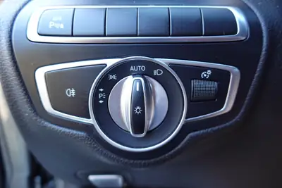 Mercedes-Benz C 43 AMG 4Matic — Break sportif, Pack AMG complet, Sièges chauffants — Miniatur 15