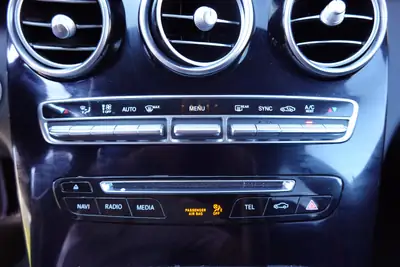 Mercedes-Benz C 43 AMG 4Matic — Break sportif, Pack AMG complet, Sièges chauffants — Miniatur 19