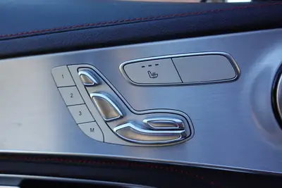 Mercedes-Benz C 43 AMG 4Matic — Break sportif, Pack AMG complet, Sièges chauffants — Miniatur 21