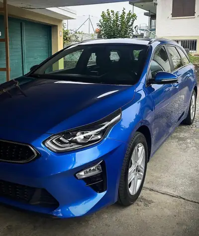 Kia Ceed 1.0 T-GDi Trend — Break pratique, moteur turbo économe et sans sinistre — dettaglio