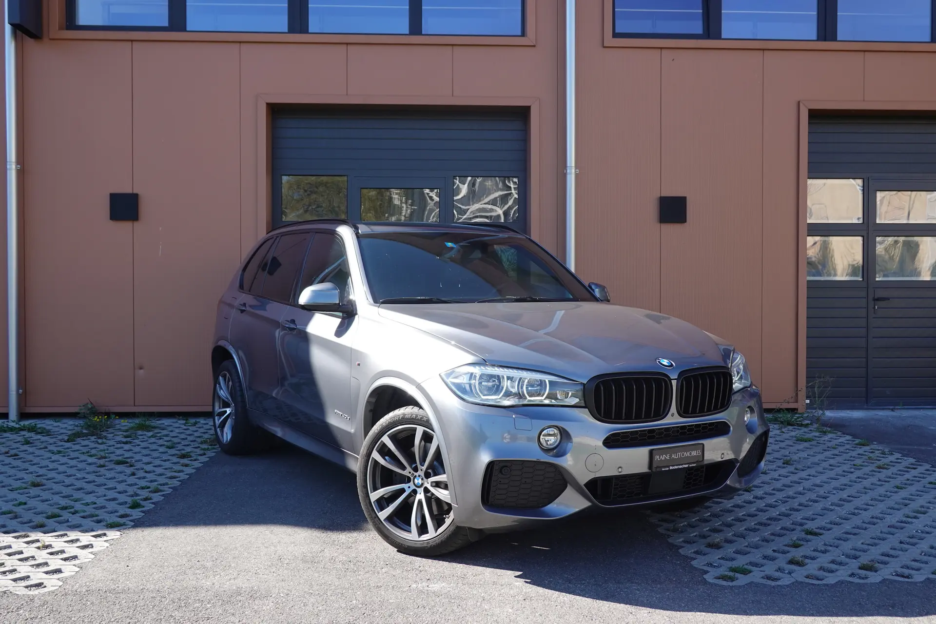 BMW X5 xDrive 40d — SUV premium diesel, Pack M et équipements haut de gamme
