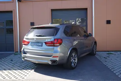 BMW X5 xDrive 40d — SUV premium diesel, Pack M et équipements haut de gamme — Miniatur 8