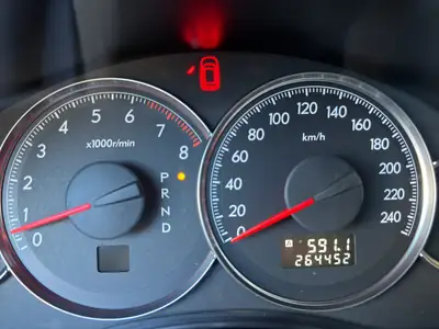 Subaru Outback 2.5i AWD — Break routier polyvalent, traction intégrale permanente — Miniature 11