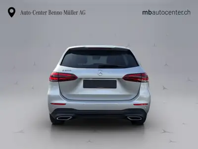 Mercedes-Benz Classe B 200 Night Star — Citadine premium 163 ch, 69 000 km — intérieur