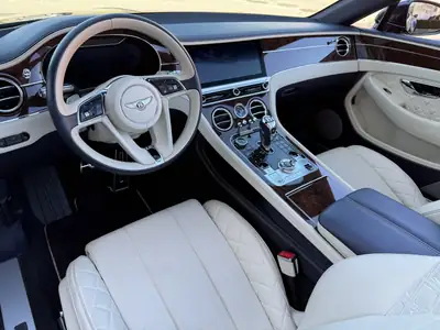Bentley Continental GTC 6.0 W12 — Cabriolet de luxe, 635 ch, historique sans sinistre — Miniature 12