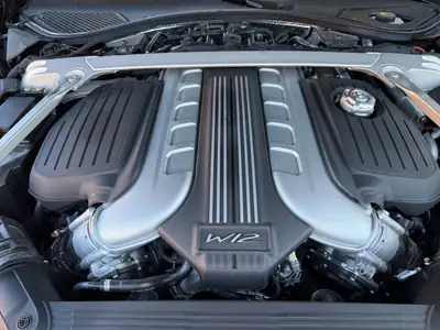 Bentley Continental GTC 6.0 W12 — Cabriolet de luxe, 635 ch, historique sans sinistre — Miniature 15