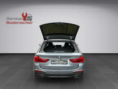 BMW 540i xDrive Touring M Sport — Break élégant, 340 ch et équipement premium — Miniature 18