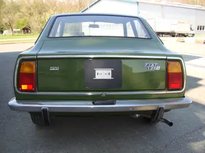 Fiat 128 Sport Coupé 1973 — Classique italien authentique, kilométrage modéré — côté