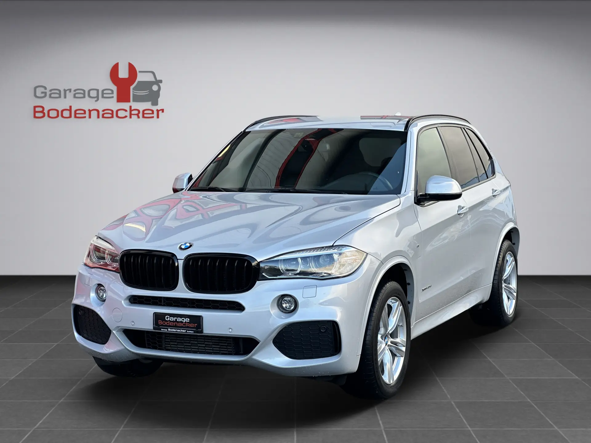 BMW X5 xDrive 40d — Diesel puissant, M Sport, service frais et garantie incluse