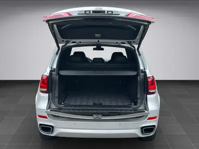BMW X5 xDrive 40d — Diesel puissant, M Sport, service frais et garantie incluse — Miniatur 18