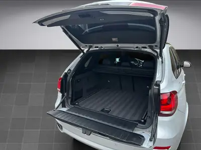BMW X5 xDrive 40d — Diesel puissant, M Sport, service frais et garantie incluse — Miniatur 19