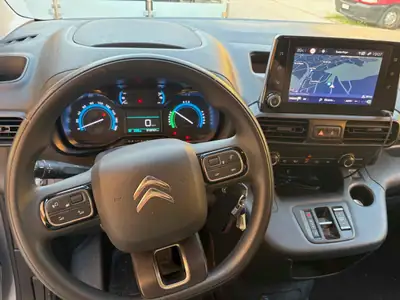 Citroën E-Berlingo 2021 — Fourgon électrique compact, 19 000 km seulement — tableau de bord