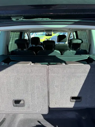 VW Sharan 2.0 TDI Highline 4Motion — Monospace 7 places, automatique, services à jour — Thumbnail 10